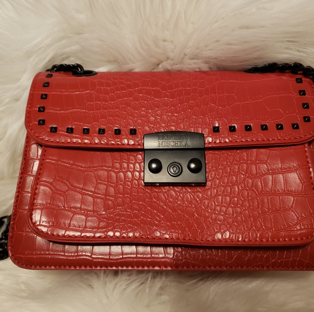 Badgley Mishka crossbody bag